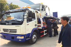 山东庄汽车道路救援拖车价格